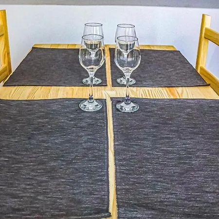 Awesome Apartment In Gdansk With Wifi