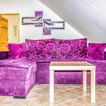 Awesome Apartment In Gdansk With Wifi 아파트 그단스크