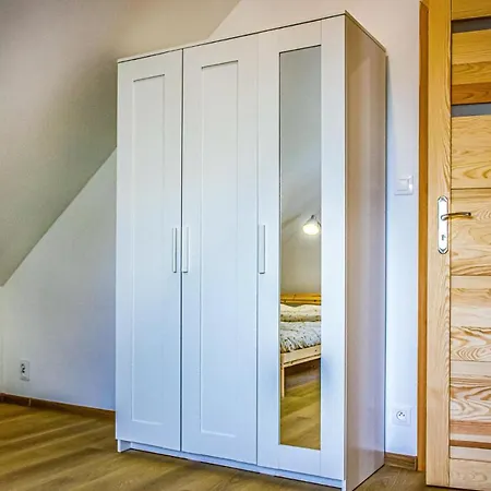 Awesome Apartment In Gdansk With Wifi